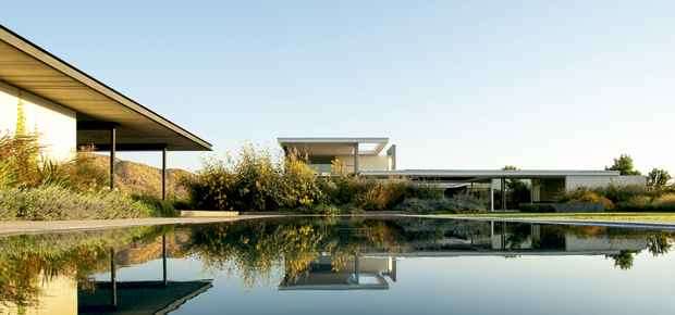 00-casa-de-tracos-elegantes-e-envolta-na-paisagem-andina