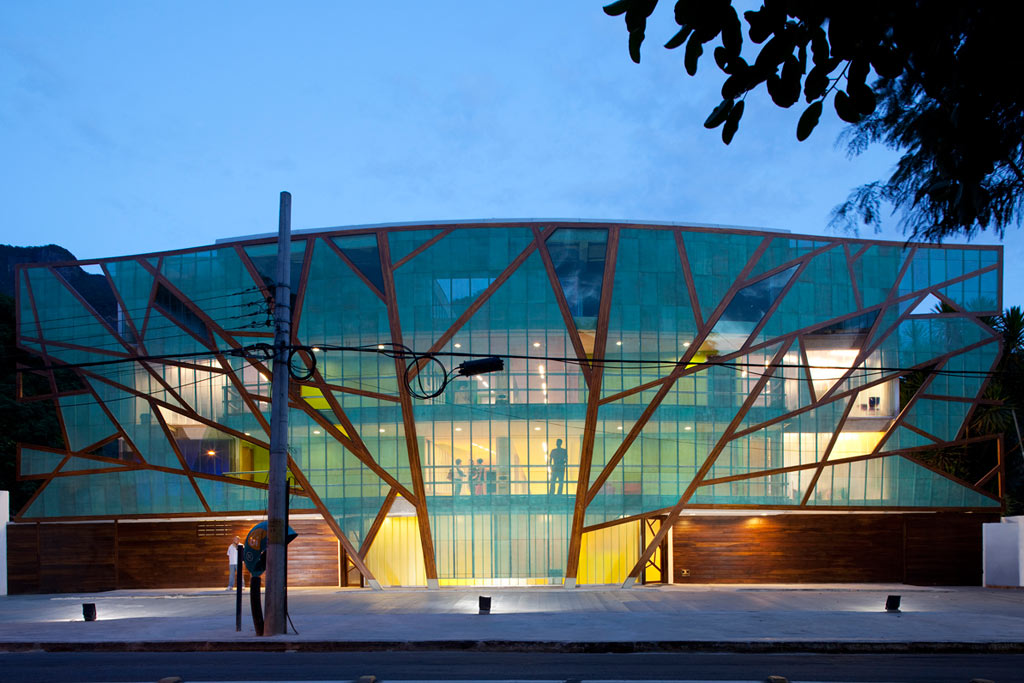 01-escolas-ao-redor-do-mundo-com-arquitetura-inspiradora
