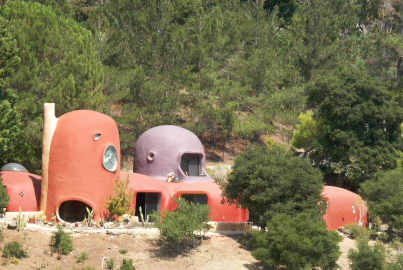 01-voce-pode-alugar-casa-flintstone-airbnb