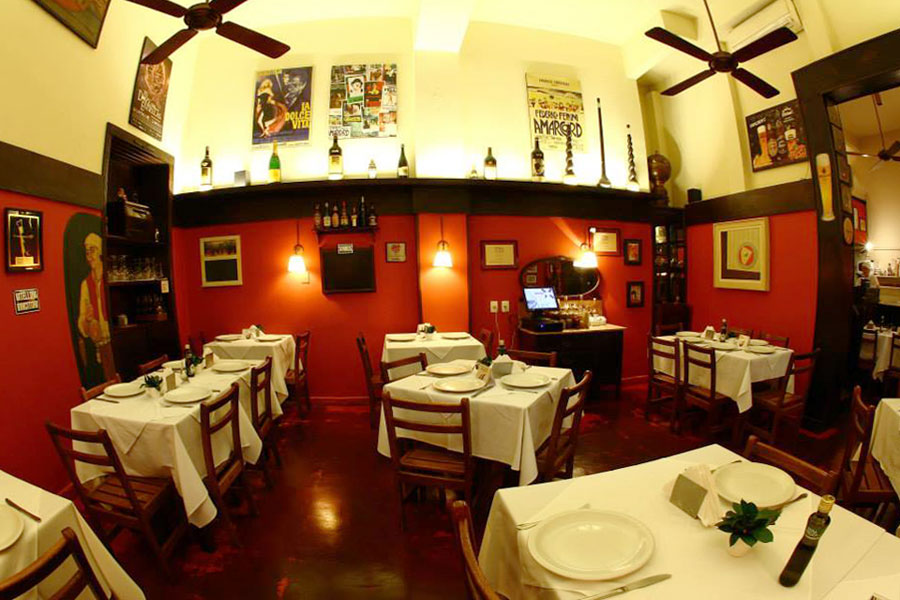 01b-bares-e-restaurantes-paulistanos-com-decoracao-inspirada-em-filmes