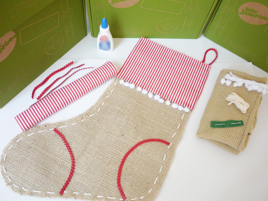 02-Box-Joanninha_Bota-de-Natal-e-materiais-1