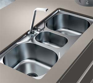 02-cuba-de-embutir-possui-tres-compartimentos-com-design-curvilineo
