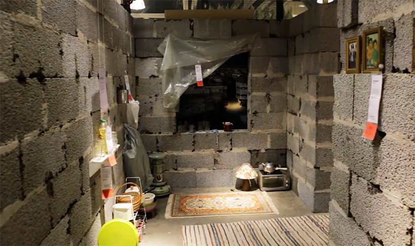 02-instalacao-reproduz-casa-siria-em-loja-da-ikea-na-noruega