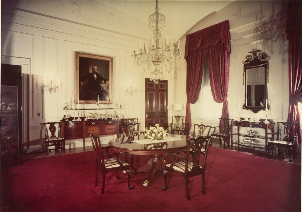 02-old-family-dining-room-made-new-again