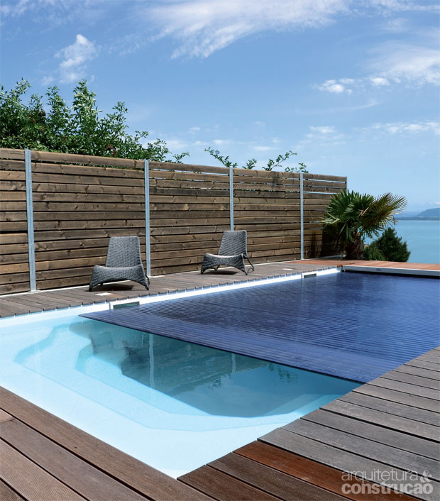 02-piscina