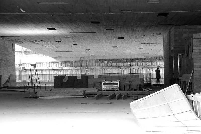 03-exposicoes-na-praca-das-artes-abordam-a-arquitetura-do-centro-cultural