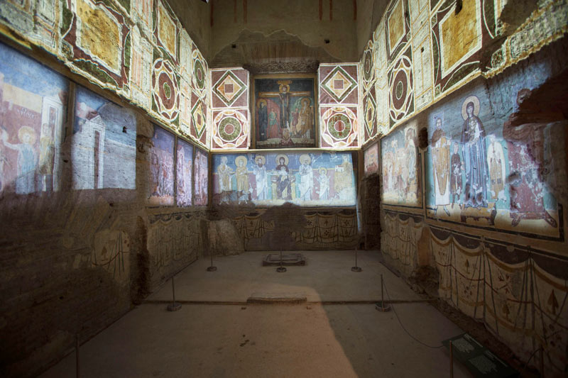 04-apos-mil-anos-soterrada-basilica-italiana-e-reaberta-ao-publico