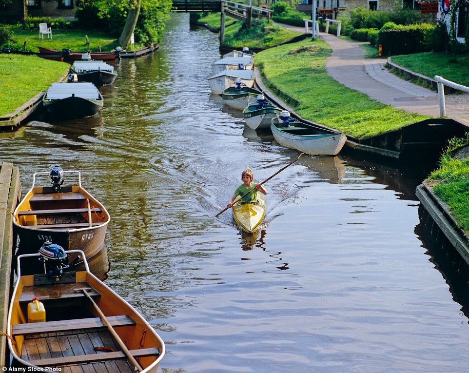 04-veneza-holandesa-giethoorn