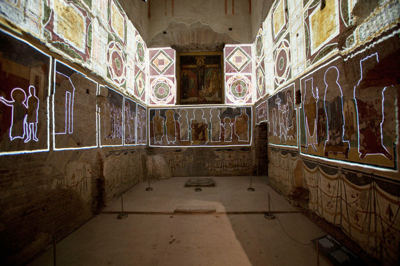 05-apos-mil-anos-soterrada-basilica-italiana-e-reaberta-ao-publico