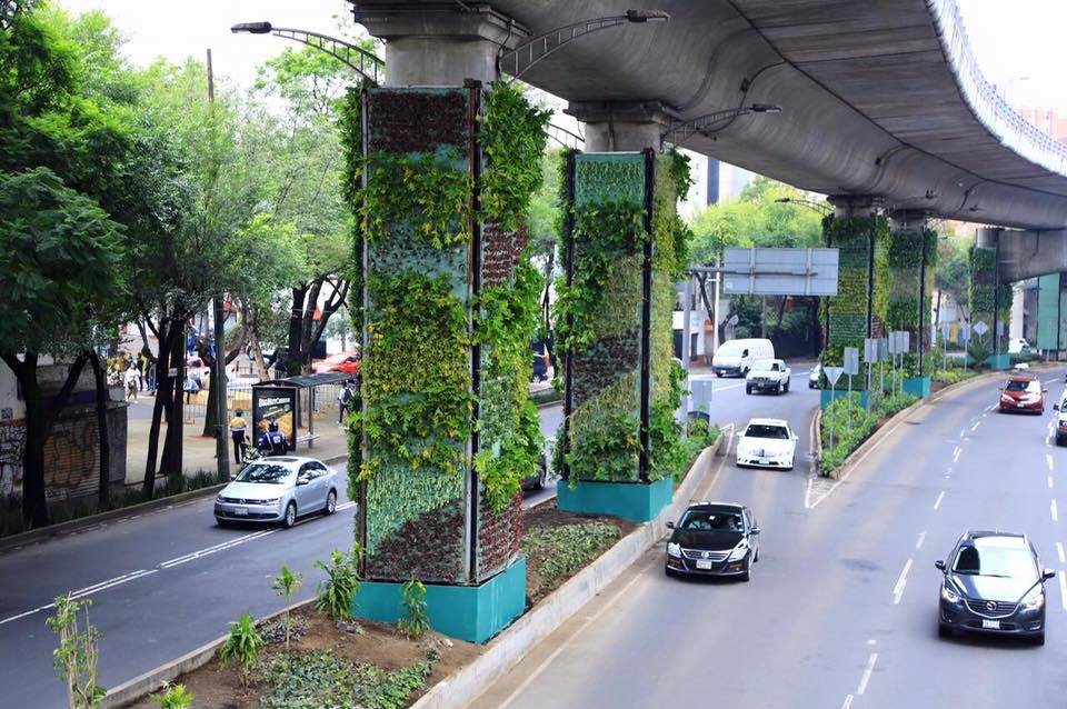 1-no-mexico-colunas-de-viadutos-sao-transformadas-em-jardins-verticais