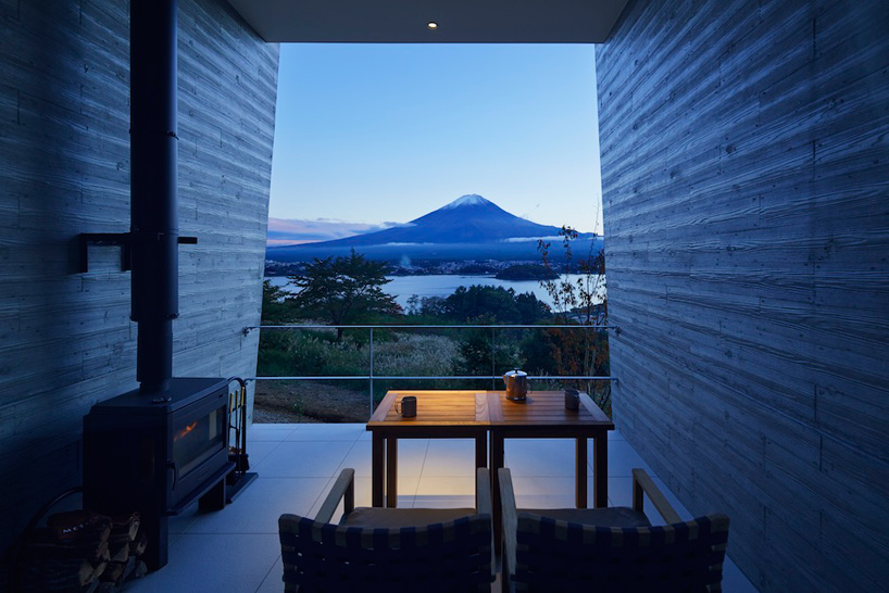 10-arquitetos-japoneses-criam-resort-com-cabanas-bem-na-frente-do-monte-fuji