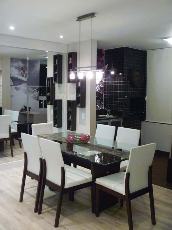 Sala de jantar projetada por Rosana Portes.