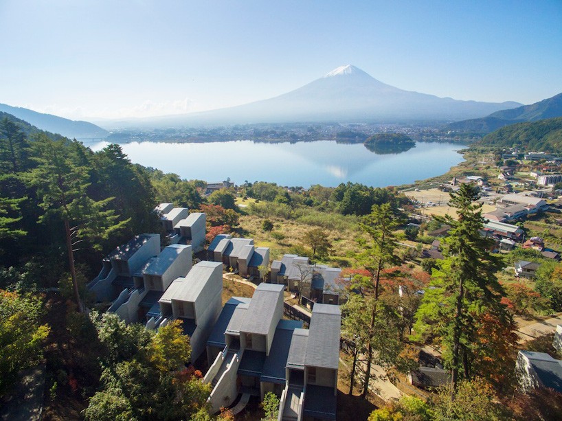 1-arquitetos-japoneses-criam-resort-com-cabanas-bem-na-frente-do-monte-fuji