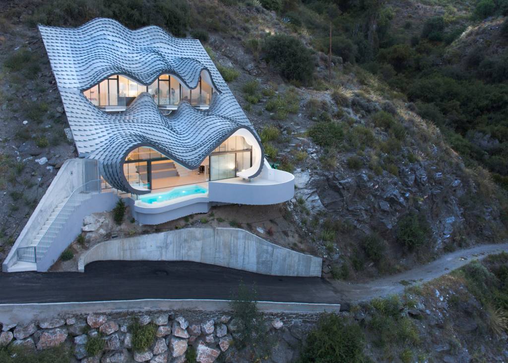 1-casa-penhasco