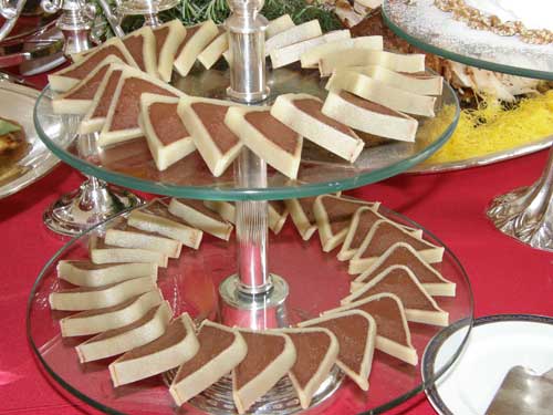 O gelatto de alfazema e frutas do bosque, do Citron Gastronomia, deve ser gua...