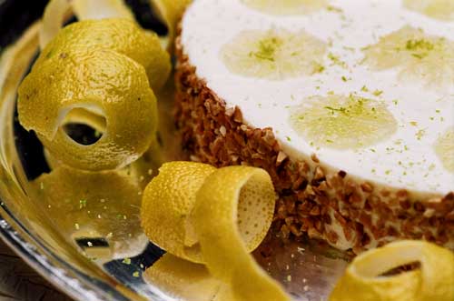 Do Citron Gastronomia, a torta Citron é uma boa pedida para fechar a ceia.