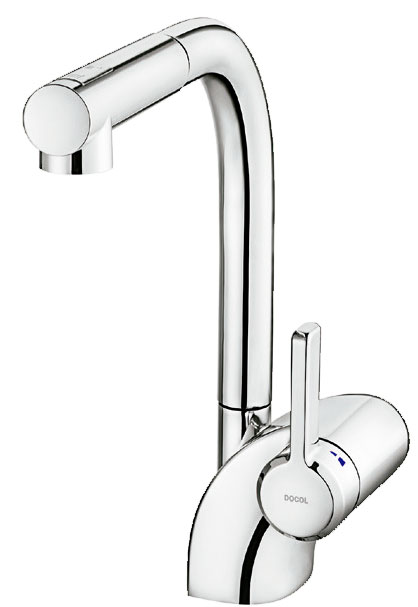 As novas torneiras-misturadores monocomando oferecem alavanca simples de manusear e bica giratória.No DocolMassima, design nacional premiado e bica embutida removível. Da Docol, R$ 1 631.