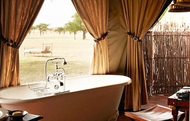 18-Na Tanzânia, o Sabora Tented Camp coloca o visitante em contato direto com a natureza (Popsugar)