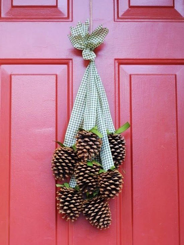 23-ideias-para-decorar-a-porta-e-a-fachada-de-casa-para-o-natal