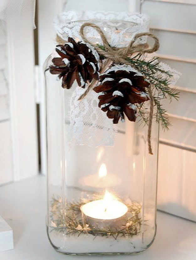 Decoração de natal; mesa de natal decorada; vela de natal; decoração de natal simples