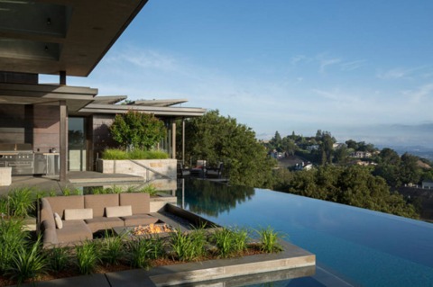 3-beyonce-airbnb
