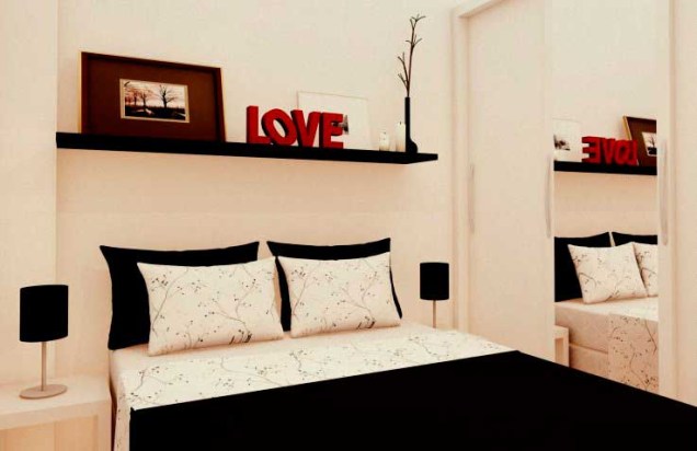 Camila Moreno. A arquiteta Camila Moreno foi chamada para transformar a quitinete onde o cliente morava sozinho em uma moradia para ele e sua noiva. O quarto de casal, de 9 m², virou um ambiente separado da sala.