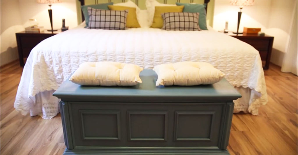 Antes e depois: quarto é reformado e ganha charme, luz e ordem