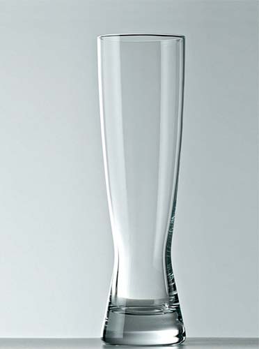 Da marca alemã Spiegelau, este copo (8 x 20 cm*) é de vidro. O jogo com seis peças sai por 169 reais** na Spicy.