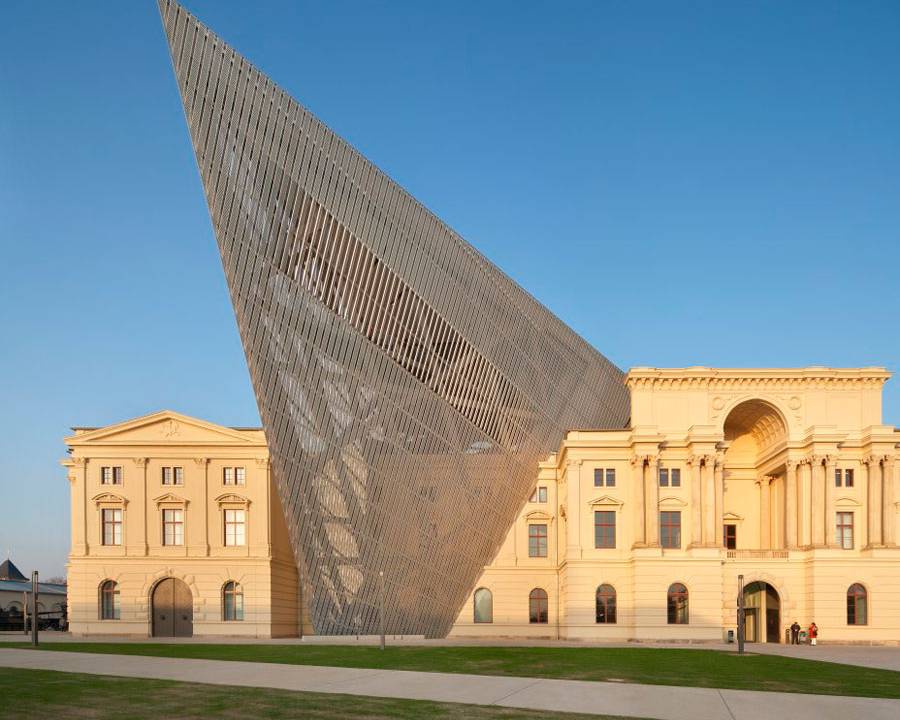 Daniel-Libeskind-DMHM-3(c)-Hufton+Crow-Photography