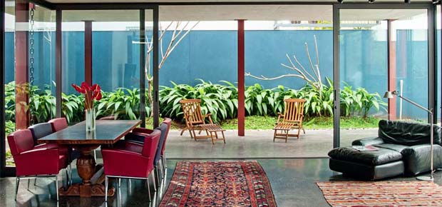 esquadrias-de-aluminio-casa-de-linhas-retas-jardins-concreto