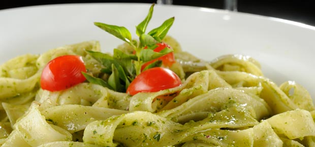 Fettucine-dia-macarrão