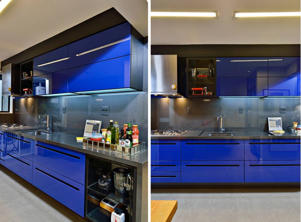 01 - Cozinha arrojada aposta em armários com portas azul royal