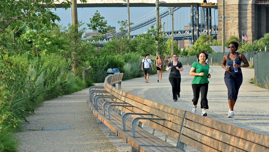 home-nova-dois-exemplos-de-parques-publicos-um-em-moscou-e-outro-em-nova-york