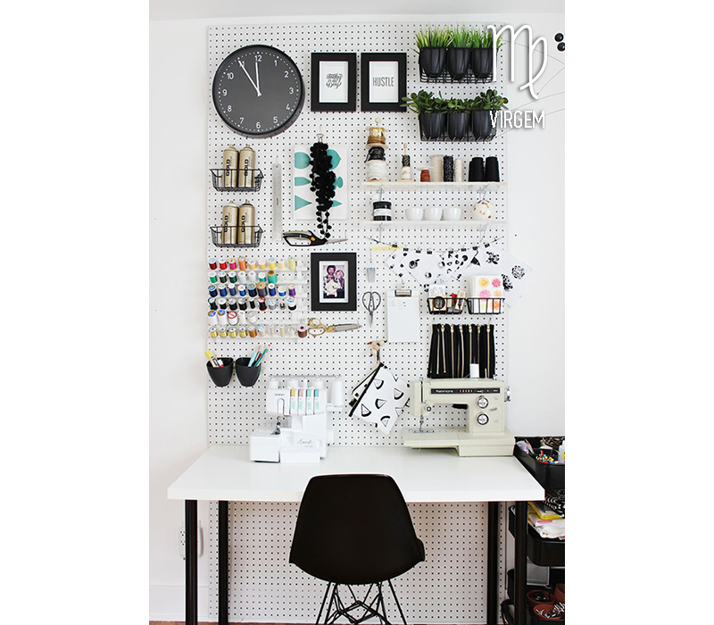 home-office-de-virgem-placa-perfurada