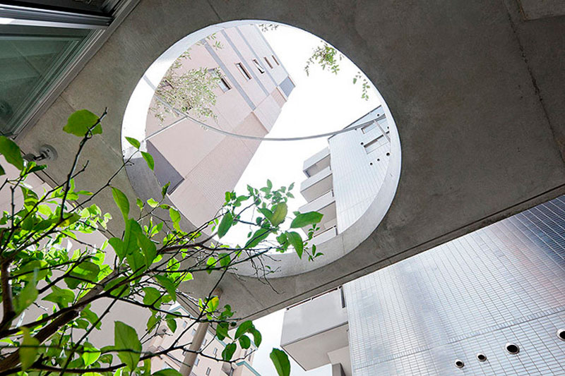 KWeG1xa-arquiteto-japones-cria-casa-jardim-em-toquio