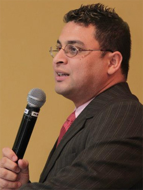 Marcos Gladstone, Pastor da Igreja Cristã Contemporânea