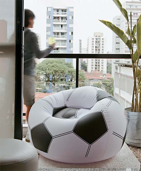 Copa do Mundo: antes e depois de uma sala para receber os torcedores