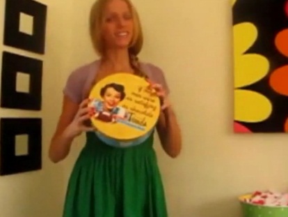 Como colocar pratos na parede? A blogueira ensina