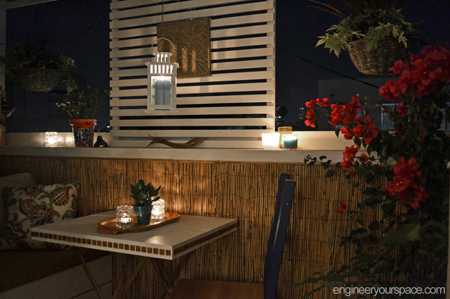 varanda-pequena-com-luz-pendente-engineeryourspace