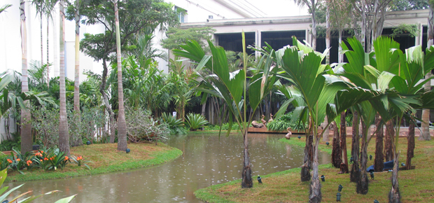 00-jardim-favorito-da-casa-cor-tem-lago-artificial