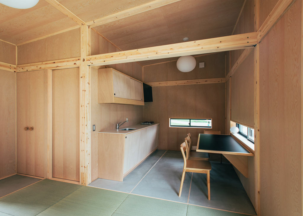 01b-muji-lanca-cabines-minimalistas-pre-fabricadas