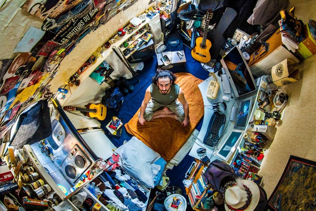 02-fotografo-john-thackwray-viaja-mundo-registrando-onde-pessoas-dormem-my-room-project