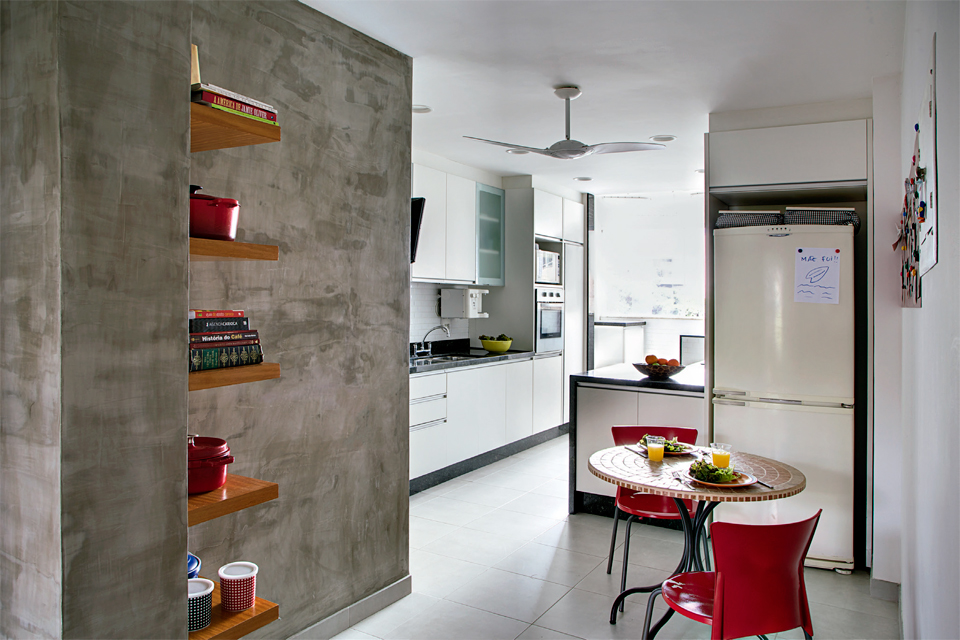 02-reforma-integra-cozinha-a-sala-em-25-dias