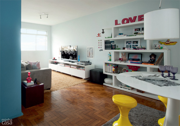 02-sala-decorada-aos-poucos