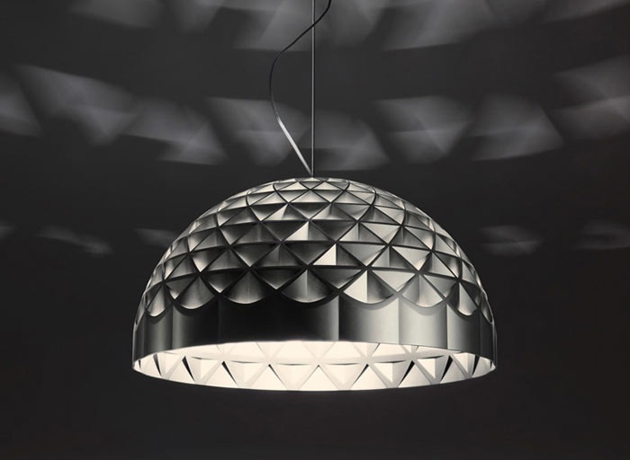 05-milao-2016-qeeboo-uma-nova-marca-de-moveis-de-design-feitos-de-plastico