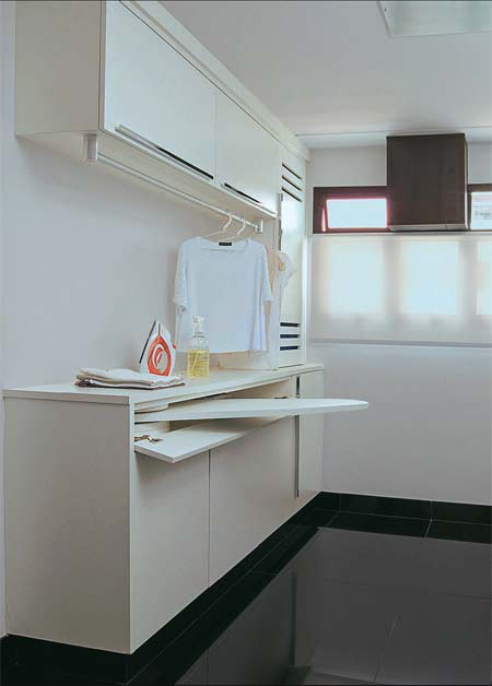 Em fun&ccedil;&atilde;o do peso da t&aacute;bua, caprichamos nas ferragens para n&atilde;o ter proble...