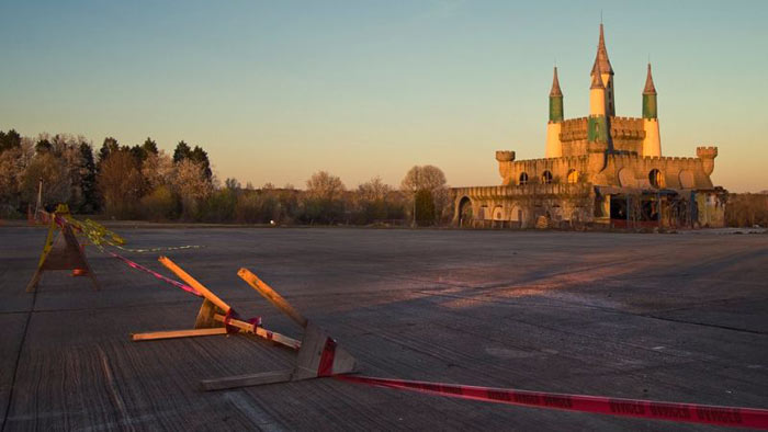 13a-parques-de-diversoes-abandonados-mais-medonhos-do-mundo