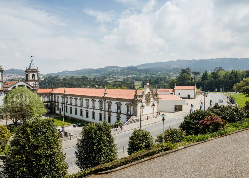 2-premiados-arquitetos-portugueses-se-unem-para-reformar-museu