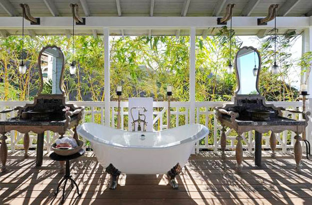 24-O Belle Mont Farm, em St Kitts, West Indies, une o ambiente de fazenda ao entorno por meio e modernos painéis de vidro (The-Venue-Report)