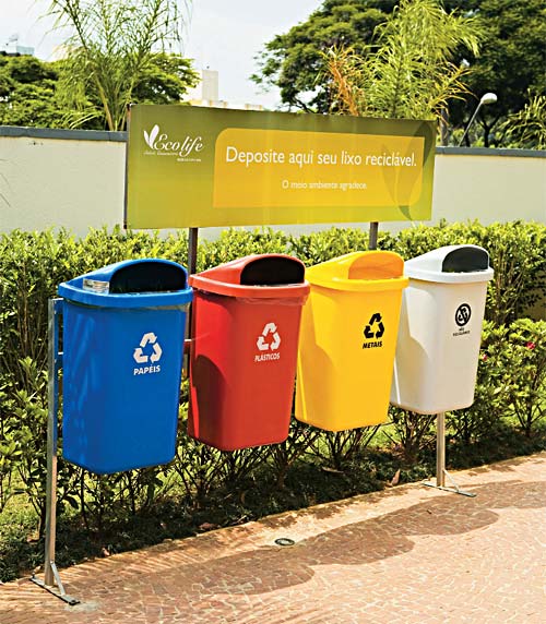 No residencial da Ecoesfera, na Cidade Universit&aacute;ria, em S&atilde;o Paulo, a colet...